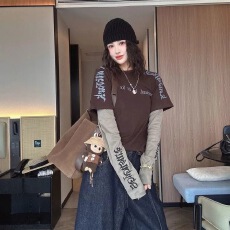 批发<b class='q'>街头</b>假两件长袖T恤女设计感小众宽松休闲上衣