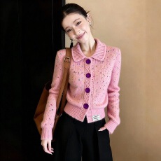 批发巨好看气质减龄针织<b class='q'>开衫</b>外套女新款软糯舒适法式修身复古翻领上衣