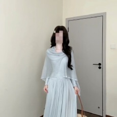 批发法式气质蓝色吊带<b class='q'>连衣裙</b>女套装春夏外搭薄款罩衫上衣大裙摆长裙子