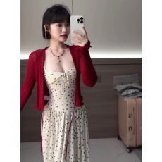 批发法式纯欲波点吊带<b class='q'>连衣裙</b>套装<b class='q'>女</b>夏褶皱打揽收腰长裙<b class='q'>薄</b>款针织防晒衫
