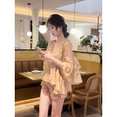 批发清冷仙气温柔气质千<b class='q'>金</b>夏季上衣衬衫新款超仙碎花雪纺上衣女