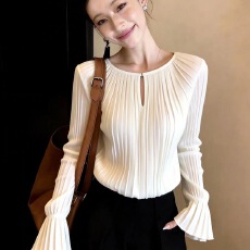 批发圆领长袖褶皱<b class='q'>设计</b>衬衫女装2026春季新款百搭上衣超仙绝美上衣