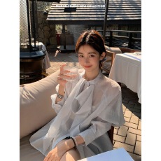 批发2025夏季新款松弛感时尚纯色垂感衬衫法式飘带长袖宽松<b class='q'>设计</b>感上衣