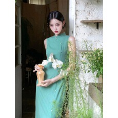 批发绝美新中式改良旗袍2026夏季新款纯色气质显瘦无袖连衣裙女年轻款