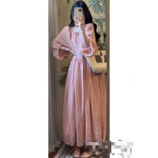 批发<b class='q'>品牌</b><b class='q'>折扣</b>商场2026夏季新款纯色大码系带小清新宽松连衣裙