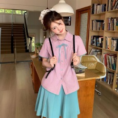 批发韩女可爱甜妹学院风粉色<b class='q'>条纹</b>系带衬衫女+绿色百褶<b class='q'>半身裙</b>两件套装
