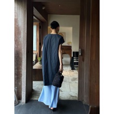 批发独特好看v领飞袖小衫+吊带裙女春夏短袖衬衫上衣<b class='q'>长裙</b>两件套连衣裙