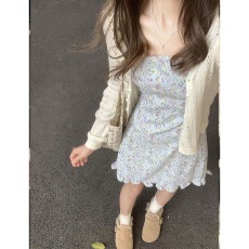 批发温柔风小碎花吊带裙夏季新款小众设计感绑带连衣裙