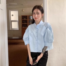 批发泡泡袖短袖白衬衫女夏季洋气中袖七分袖短上衣宽松休闲蓝衬衣