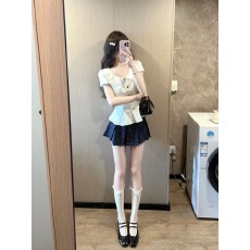批发套装<b class='q'>女</b>夏季新款纯欲辣妹娃娃领短袖衬衫上衣高腰波点半身裙两件套