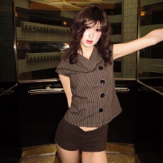 批发<b class='q'>格子</b>正肩短袖衬衫女夏季穿搭休闲立领衬衣修身显瘦辣妹上衣女Y2K