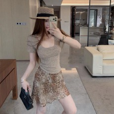 批发韩系纯欲U领修身正肩短袖上衣女夏季辣妹高腰A字豹纹<b class='q'>短裙</b>套装