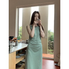 批发木木淘屋纯色无袖背心<b class='q'>连衣裙</b>女2026夏季新款修身显瘦小个子长裙子