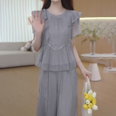 批发两件套冰丝<b class='q'>衬衫</b>女2026夏季新款阔腿裤遮肉显瘦减龄<b class='q'>职业</b>套装长裤子