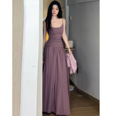批发韩系纯欲辣妹U领高级感<b class='q'>吊带</b><b class='q'>背心</b>女春季新款高腰a字大裙摆<b class='q'>长裙</b>套装