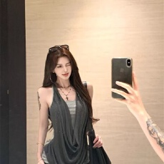 批发拼接假两件荡领<b class='q'>吊带</b><b class='q'>背心</b>女夏季设计感修身撞色外穿辣妹中长款上衣