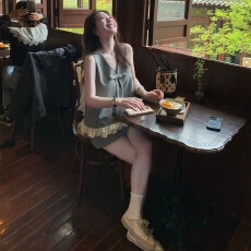 批发2026超火夏装一整套韩系chic别致穿搭灰色高级感<b class='q'>西装</b>马甲<b class='q'>套装</b>女装