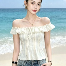批发荷叶边一字肩刺绣温柔收腰<b class='q'>T</b><b class='q'>恤</b><b class='q'>女</b>夏季甜美小众显瘦修身上衣