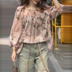 超火宽松百搭套头上衣女欧货夏季泡泡袖圆领印花雪纺衫衬衫女