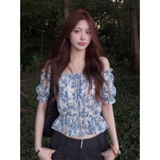 批发温柔风碎花一字肩减龄短袖衬衫女装夏季chic<b class='q'>百搭</b>显瘦上衣