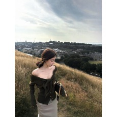 批发2026秋季新款蝴蝶结两穿露肩细织羊毛针织毛衣高腰<b class='q'>性感</b>半身裙子女