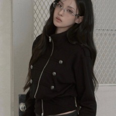 批发美式复古高级感麂皮绒外套女2026春秋新款百搭显瘦小个子机车<b class='q'>服</b>潮