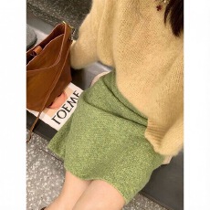 批发独特别致优雅气质包臀a字半裙高腰绿色百搭显瘦针织薄荷曼波秋冬