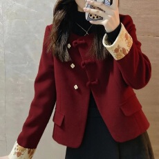 批发2026新年新中式红色短款夹棉<b class='q'>时尚</b>外套女国风小众不撞衫小香风上衣