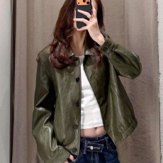 批发韩系chic别致复古高级感绿色皮衣<b class='q'>夹克</b>短外套女2026秋季新款小上衣