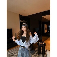 批发韩系假两件背心拼接长袖衬衫女装夏季小众设计感露肩蓝色短款上衣