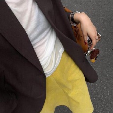 批发美式复古浅黄色灯芯绒半身裙女秋冬新款<b class='q'>百搭</b>休闲高品质加厚中裙