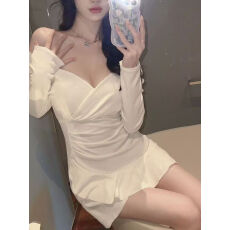 批发夜场上班<b class='q'>连衣裙</b>气质显瘦显身材遮肚减龄小个子低胸<b class='q'>荷叶边</b>包臀裙子