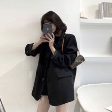 批发黑色小西装外套女2026春秋新款高级休闲宽松廓形西服