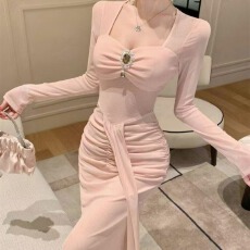 批发带胸垫网纱纯色褶皱设计感性感收腰显瘦褶皱鱼尾连衣裙女新款