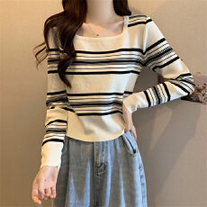 批发大码<b class='q'>条纹</b>长袖t恤女秋季2023新款女装方领<b class='q'>针织衫</b>正肩打底上衣胖mm