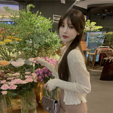 批发冰丝<b class='q'>防晒</b>开衫女薄款披肩配吊带连衣裙外搭罩衫上衣针