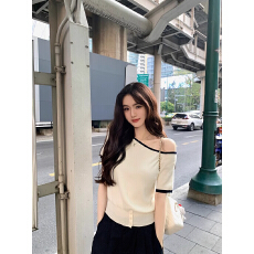 批发设计感辣妹斜肩条纹T恤女夏季针织<b class='q'>一字肩</b>短袖露