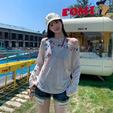 批发辣妹彩色涂鸦印花斜肩<b class='q'>长袖</b><b class='q'>T</b><b class='q'>恤</b>一字肩<b class='q'>宽松</b>防晒