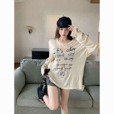 批发复古字母印花<b class='q'>长袖</b><b class='q'>T</b><b class='q'>恤</b>女夏季慵懒风薄款防晒