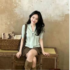 批发已出货v领针织衫女夏季百搭薄款正肩短<b class='q'>袖</b>修身显瘦五分<b class='q'>袖</b><b class='q'>上衣</b>