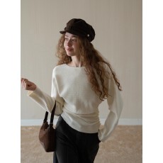 批发EGGKA法式蝙蝠袖收腰斜边收褶排扣针织衫女秋冬气质显瘦<b class='q'>长袖</b>上衣