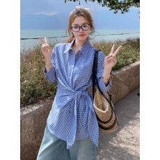 批发韩系设计感烫钻格纹衬衫上衣女春季2026新款设计感收腰显瘦防晒衣