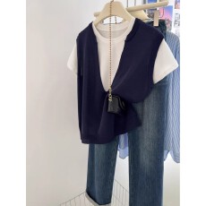 批发春夏季设计感正肩短袖上衣2026新款藏青色<b class='q'>圆领</b>时尚假两件短袖<b class='q'>T</b><b class='q'>恤</b>