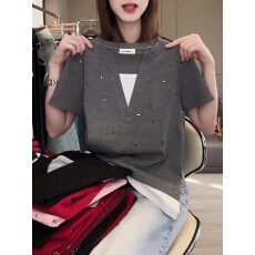 批发超好看重工烫钻V领短袖T恤女2026夏季新款撞色假两件大码显瘦上衣