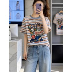 批发2026夏季独特漂亮巨好看宽松套头上衣超火减龄条纹印花短袖t恤女