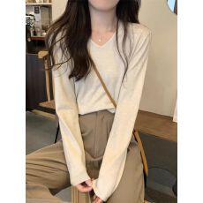 批发春秋冬季2025<b class='q'>新款</b>韩版长袖V领套头内搭打底针织衫女宽松毛衣上衣