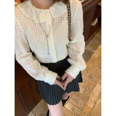 批发荷叶边花边领<b class='q'>长袖</b>磨毛蕾丝打底衫女洋气新款内搭法式蕾丝<b class='q'>衬衫</b>别致