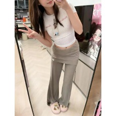 批发露思同款小众设计<b class='q'>休闲裤</b>