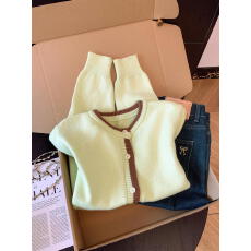 批发实拍  撞色毛衣针织开衫女秋季新款宽松休闲百搭圆领长袖上衣