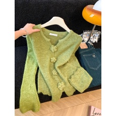 批发实拍  法式气质立体<b class='q'>手工</b>花收腰显瘦打底衫针织衫女